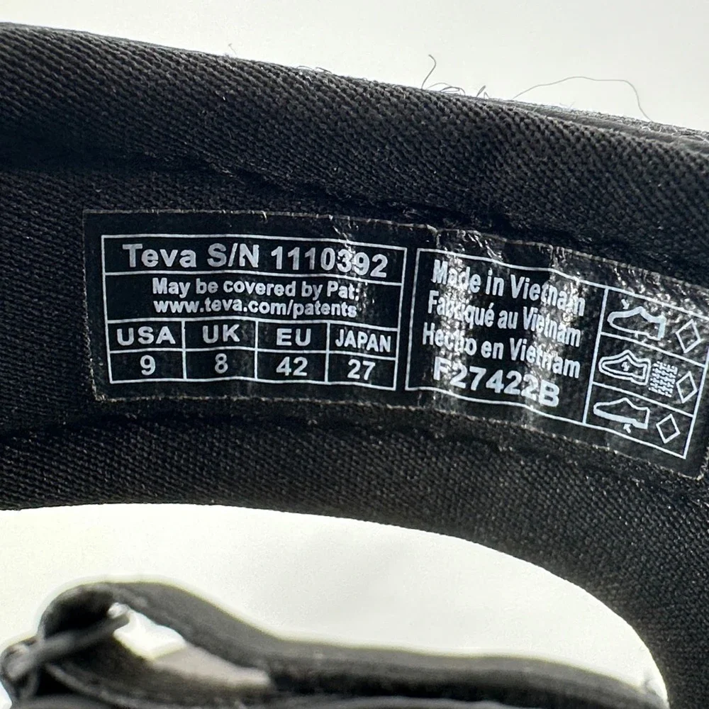 Teva Terra Fi 5 Universal Sandals Men Size 9 Black Grey 1110392 Gorpcore Hiking